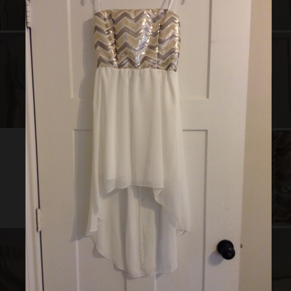 Homecoming/Winter Formal Dress - Picture 1 of 8